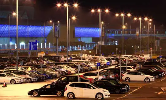 LED parkering med bilar
