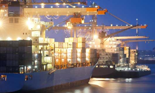 LED armaturer för hamnar och fartyg - en arbetsbelysning som tål tuff miljö