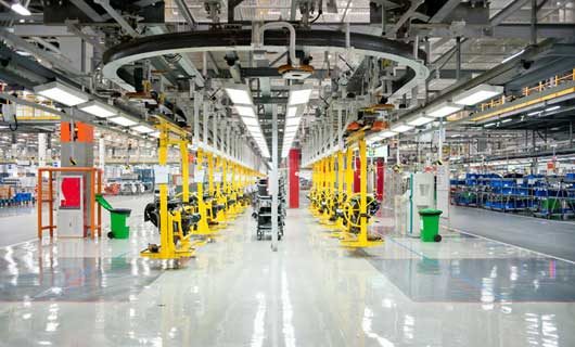 LED industribelysning i monteringshall