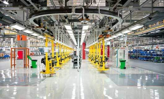 LED industribelysning i monteringshall